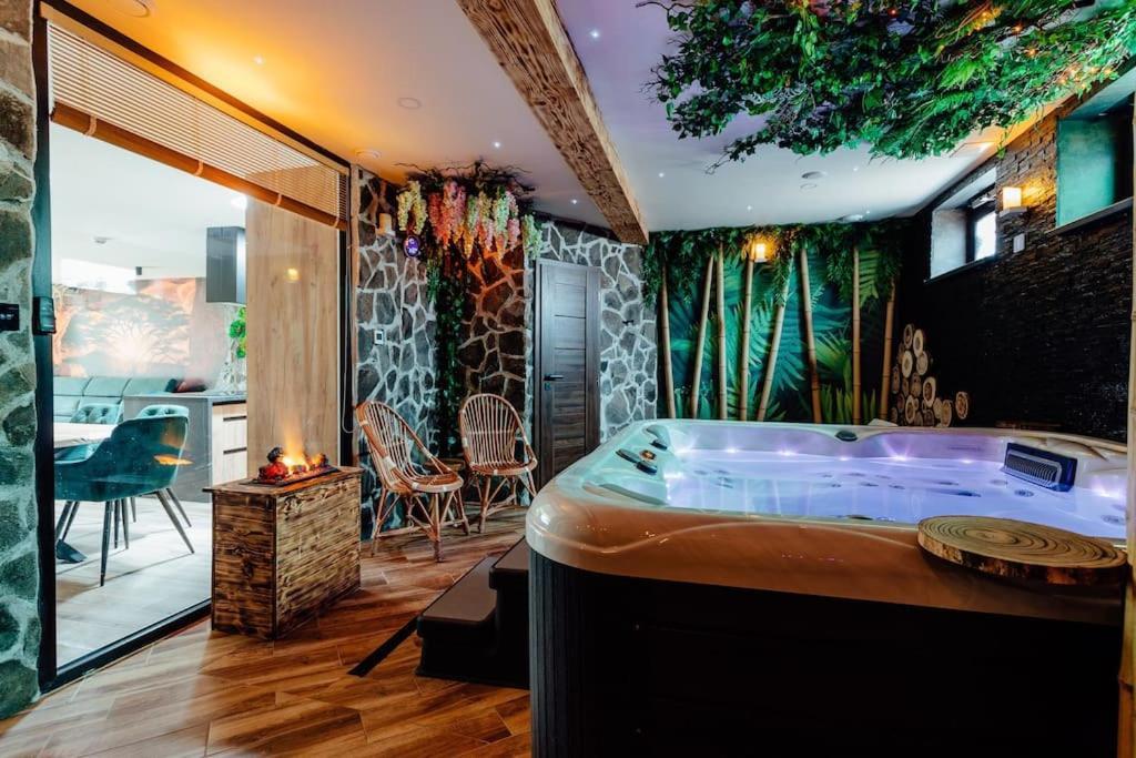טרצ'ובה Paradise Wellness Residence מראה חיצוני תמונה